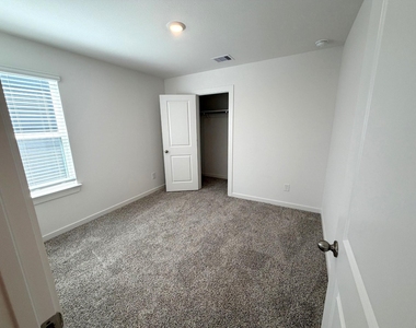 3507 Goldfinch Woods Drive - Photo Thumbnail 27