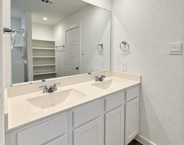 8707 Anacua Drive - Photo Thumbnail 10