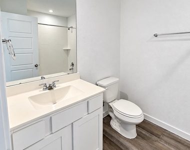 8707 Anacua Drive - Photo Thumbnail 13