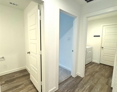 8707 Anacua Drive - Photo Thumbnail 17