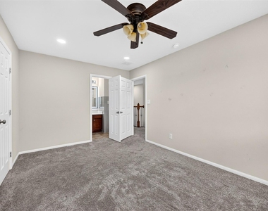 8806 Willow Wind Lane - Photo Thumbnail 42