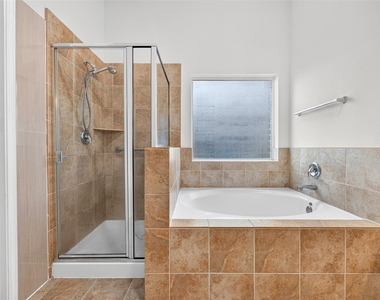 8806 Willow Wind Lane - Photo Thumbnail 30