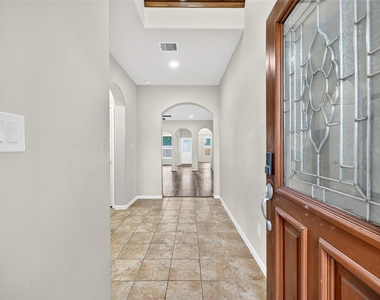 8806 Willow Wind Lane - Photo Thumbnail 14