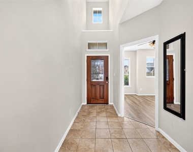 8806 Willow Wind Lane - Photo Thumbnail 13