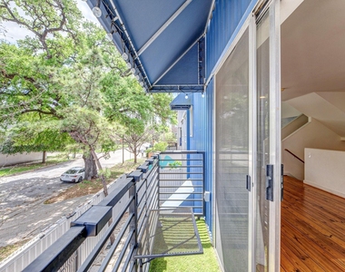 2714 Chenevert Street - Photo Thumbnail 30