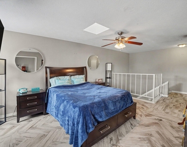 18800 Egret Bay Boulevard - Photo Thumbnail 12