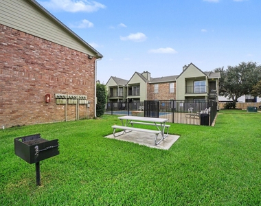 18800 Egret Bay Boulevard - Photo Thumbnail 19