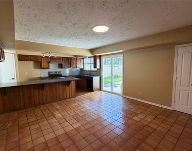 2535 Coopers Post Lane - Photo Thumbnail 5