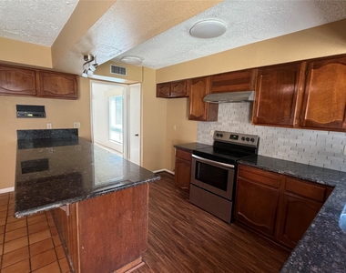 2535 Coopers Post Lane - Photo Thumbnail 6