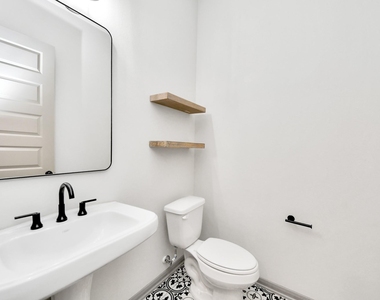 1423 Hackberry Heights Drive - Photo Thumbnail 18