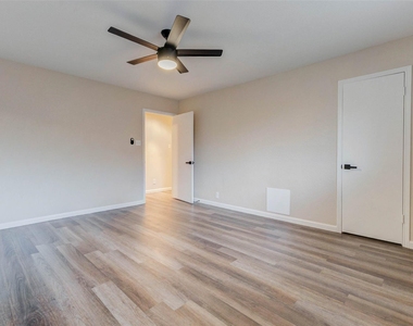 11222 Sagepark Lane - Photo Thumbnail 22