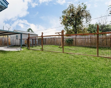 11222 Sagepark Lane - Photo Thumbnail 37