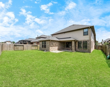 1567 Harvest Vine Court - Photo Thumbnail 13
