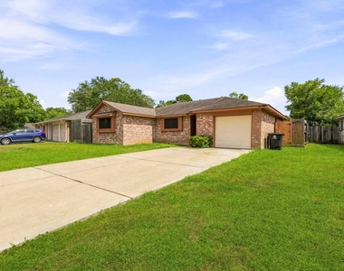 5315 Ridgestone Street - Photo Thumbnail 1