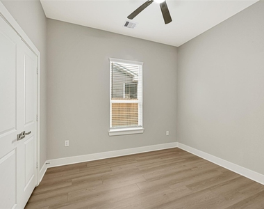 431 Elm View Road - Photo Thumbnail 13