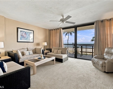 26300 Hickory Boulevard - Photo Thumbnail 8