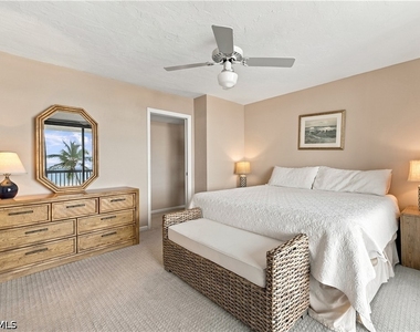 26300 Hickory Boulevard - Photo Thumbnail 13
