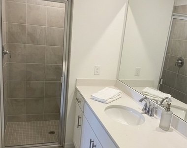 18461 Copperhead Court N - Photo Thumbnail 3