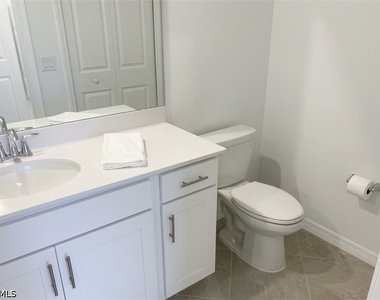 18461 Copperhead Court N - Photo Thumbnail 4
