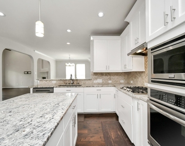 3803 May Ridge Lane - Photo Thumbnail 15