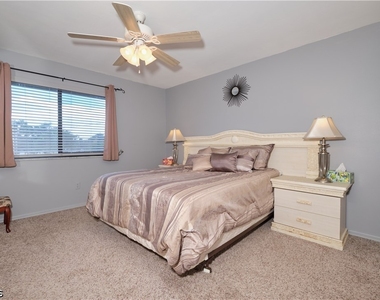 5510 Sw 4th Place - Photo Thumbnail 13