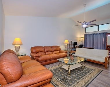 5510 Sw 4th Place - Photo Thumbnail 4