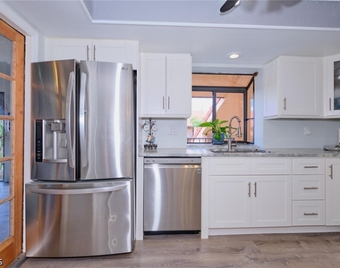 5510 Sw 4th Place - Photo Thumbnail 12