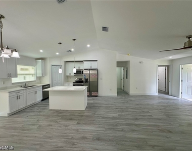 414 Miramar Road - Photo Thumbnail 2