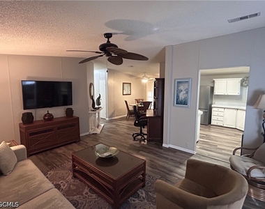 10561 Lake Loop Road - Photo Thumbnail 9