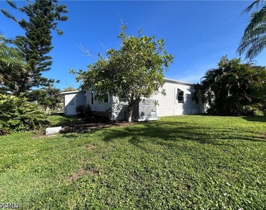 10561 Lake Loop Road - Photo Thumbnail 28