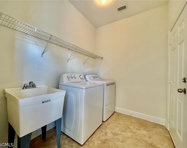 839 Puccini Avenue S - Photo Thumbnail 5