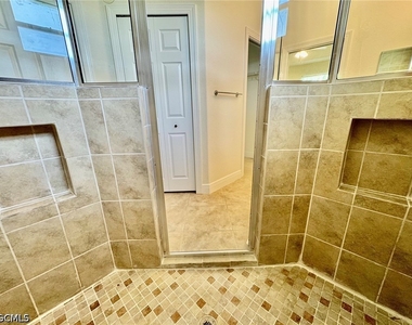 839 Puccini Avenue S - Photo Thumbnail 17