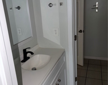 14925 Wise Way - Photo Thumbnail 7