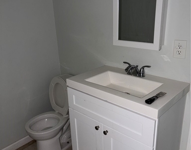 14925 Wise Way - Photo Thumbnail 9