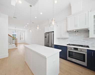 3409 Timbergrove Oaks Street - Photo Thumbnail 6
