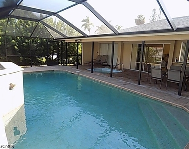 3614 Se 16th Place - Photo Thumbnail 14