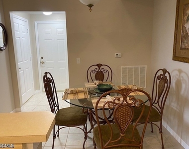 11400 Ocean Walk Lane - Photo Thumbnail 5