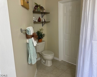 11400 Ocean Walk Lane - Photo Thumbnail 11