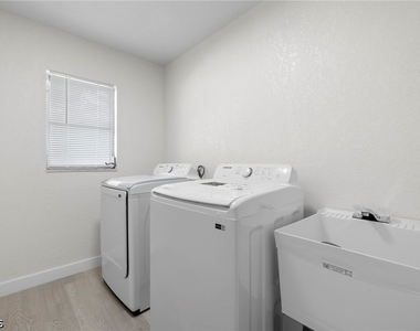 5734 Sw 1st Court - Photo Thumbnail 11