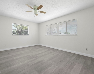 5734 Sw 1st Court - Photo Thumbnail 12
