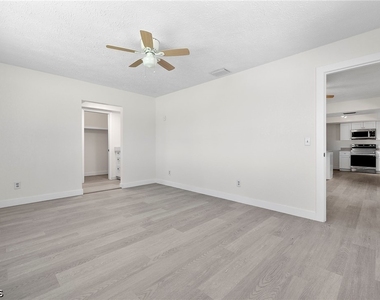 5734 Sw 1st Court - Photo Thumbnail 14