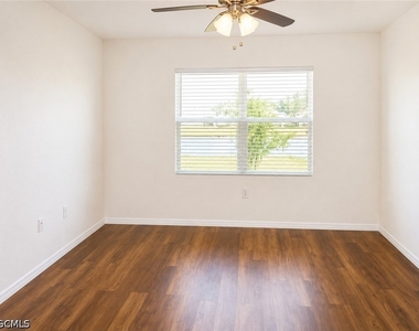 2625 Manzilla Lane - Photo Thumbnail 19