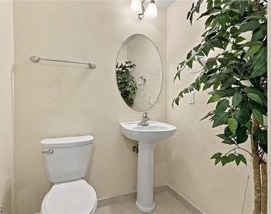 2825 Palm Beach Boulevard - Photo Thumbnail 11