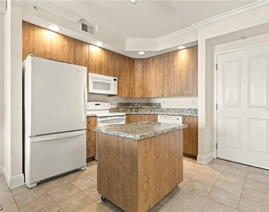 2825 Palm Beach Boulevard - Photo Thumbnail 2