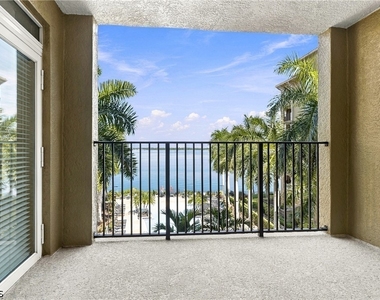2825 Palm Beach Boulevard - Photo Thumbnail 16