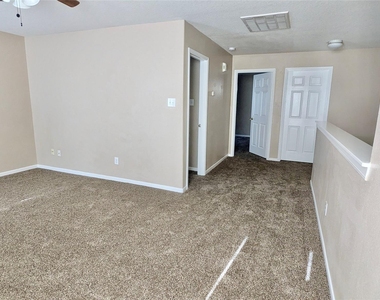 15423 Fir Woods Lane - Photo Thumbnail 20