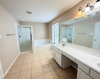 15423 Fir Woods Lane - Photo Thumbnail 28