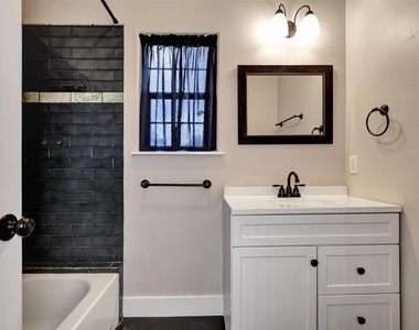 2546 16th Street - Photo Thumbnail 23