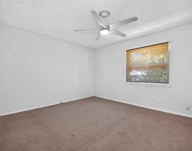 17104 Blackhawk Boulevard - Photo Thumbnail 26