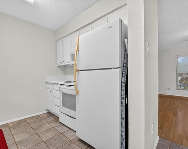 17104 Blackhawk Boulevard - Photo Thumbnail 19